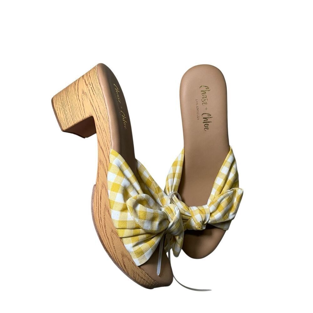 Chase + Chloe | Isabella platform slide